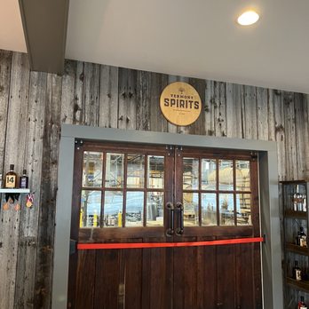 Vermont Spirits Distilling - Beer, Wine & Spirits Near Me - Quechee, Vermont