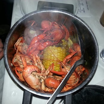 Maple Tree Inn - My boyfriend's crawfish pot! - Southern Near Me - Homewood, Illinois Maple Tree Inn - My boyfriend's crawfish pot! - Southern Near Me - Homewood, Illinois