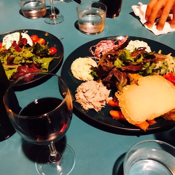 La Sardine - Tapas/Small Plates Near Me - Paris, 75 La Sardine - Tapas/Small Plates Near Me - Paris, 75