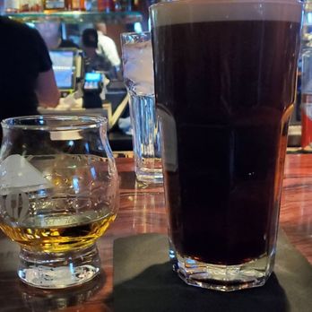 Phoenix City Grille - Bars Near Me - Phoenix, Arizona