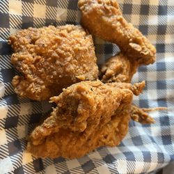 Cracker Barrel Old Country Store - Southern Fried Chicken