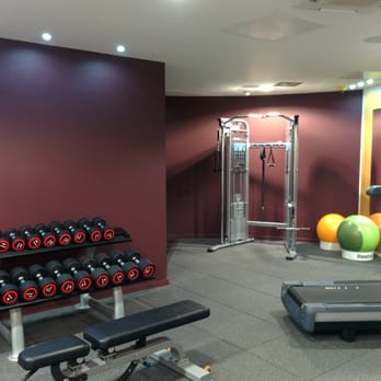 DoubleTree by Hilton Hotel Edinburgh City Centre - Fitness center - Hotels Near Me - Edinburgh, EDH