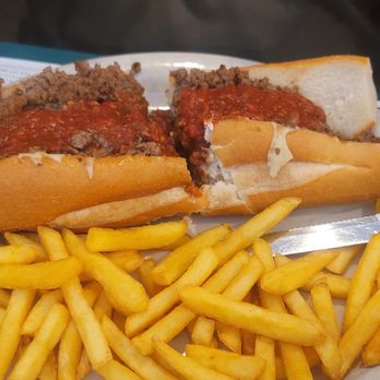 Royann Diner - Cheesesteak - Diners Near Me - Sellersville, Pennsylvania Royann Diner - Cheesesteak - Diners Near Me - Sellersville, Pennsylvania