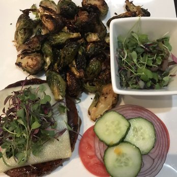The Rutledge - Vege burger w Brussels - Bars Near Me - Franklin, Tennessee The Rutledge - Vege burger w Brussels - Bars Near Me - Franklin, Tennessee