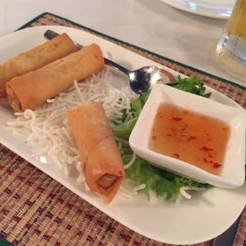 Thailandia - a plate of spring rolls and dipping sauce - Thai Near Me - Welland, Ontario Thailandia - a plate of spring rolls and dipping sauce - Thai Near Me - Welland, Ontario