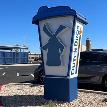 Dutch Bros Coffee - Juice Bars & Smoothies Near Me - Lathrop, California