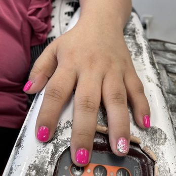 Sun Nails Spa & Lashes - Nice Shellac for Manicure ! It is very beautiful Pink color ! - Nail Salons Near Me - Renton, Washington Sun Nails Spa & Lashes - Nice Shellac for Manicure ! It is very beautiful Pink color ! - Nail Salons Near Me - Renton, Washington