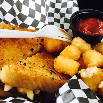 The Cheesy Truck - The Royale is delicious. - Food Trucks Near Me