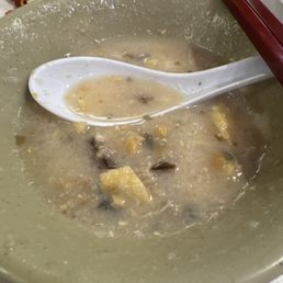 century egg and pork congee 皮蛋瘦肉粥 century egg and pork congee 皮蛋瘦肉粥