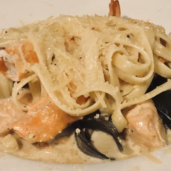 The Crab Pot - Seafood Fettuccini ($29) - Seafood Near Me - Long Beach, California