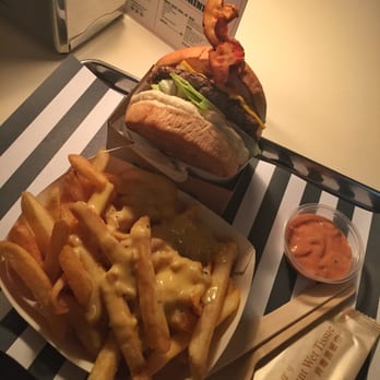 Burger Circus - Burgers Near Me - Hong Kong, HK