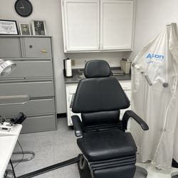 Charet Robert L MD - Operating Room