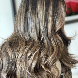8028 Salon - Our Balayage specialist Pedro Duarte is responsible for this gorgeous mane. Call us to book your color appointment now!