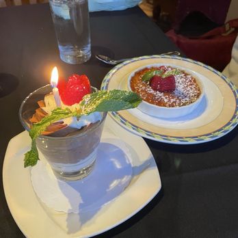 Carmel's Bistro Giovanni - Crème brûlée and chocolate mousse - Italian Near Me - Carmel, California Carmel's Bistro Giovanni - Crème brûlée and chocolate mousse - Italian Near Me - Carmel, California