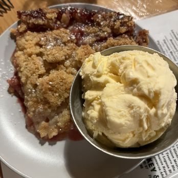 Pie Dive Bar - humble crumble - Dive Bars Near Me - Snohomish, Washington