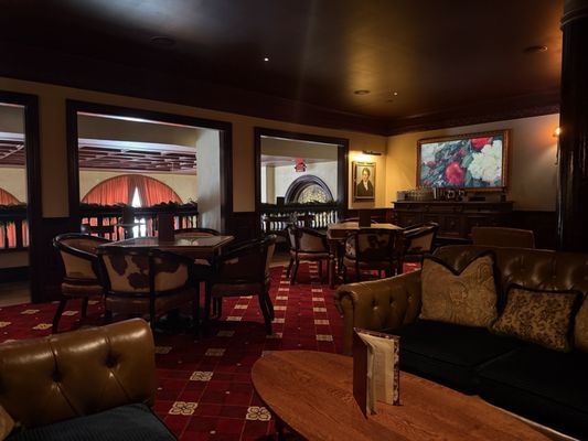 The Victorian by null