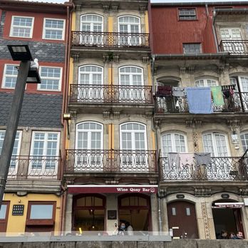 Wine Quay Bar - The historic Unesco building. So many people photograph it! - Wine Bars Near Me - Porto, 13 Wine Quay Bar - The historic Unesco building. So many people photograph it! - Wine Bars Near Me - Porto, 13