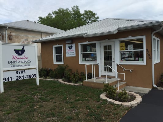 MANATEE FAMILY PHARMACY - Updated January 2025 - 3705 Manatee Ave W