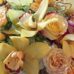 Gorgeous bouquet for my mother's birthday!! Gorgeous bouquet for my mother's birthday!!
