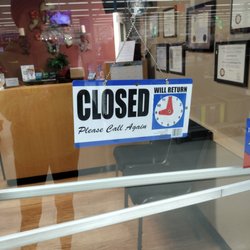 Steven R Kleen - Optometric - Closed when I arrived despite receiving a text saying to pick up my new glasses at 8am.