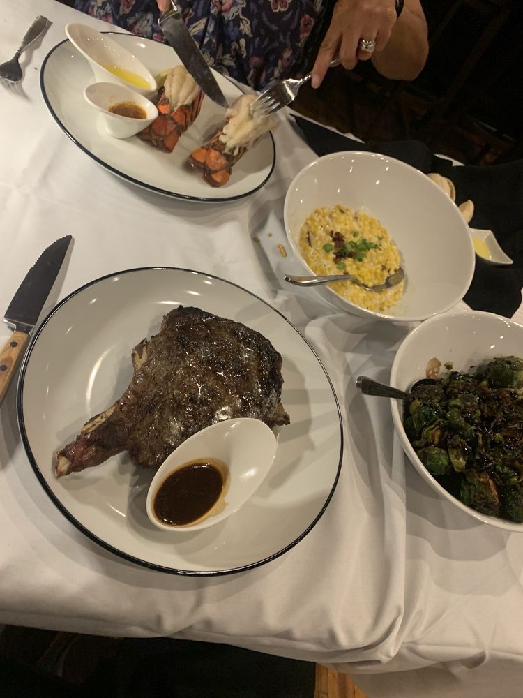 Chophouse On Broadstreet Logo