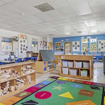 Petaluma KinderCare - Preschool Classroom - Child Care & Day Care Near Me - Petaluma, California Petaluma KinderCare - Preschool Classroom - Child Care & Day Care Near Me - Petaluma, California
