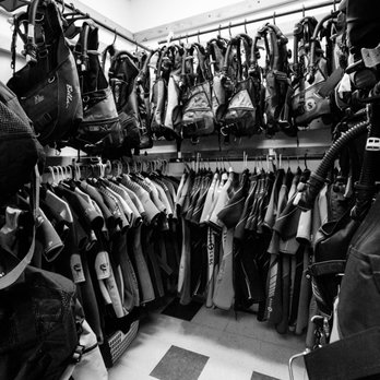 Huron Scuba - Outdoor Gear Near Me - Ann Arbor, Michigan Huron Scuba - Outdoor Gear Near Me - Ann Arbor, Michigan