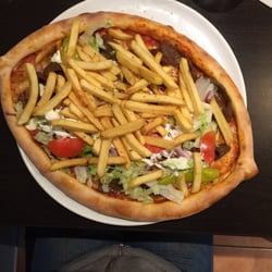 Pizzeria Napoli - Kebabbåten som på menyn låter godare än vad den är.