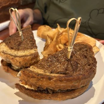 The Ice House - Patty melt - Burgers Near Me - Summerville, South Carolina The Ice House - Patty melt - Burgers Near Me - Summerville, South Carolina