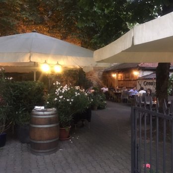 Restaurant Kouros - Blick von Außen in den Hof - Greek Near Me - Deggendorf, BY Restaurant Kouros - Blick von Außen in den Hof - Greek Near Me - Deggendorf, BY