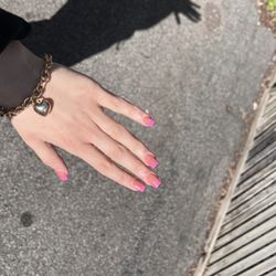 Posh Nails - Pink frenchiessss