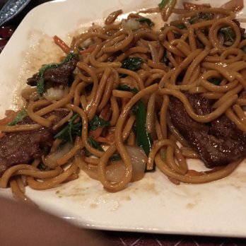 Panda House - Beef Lo Mein - Chinese Near Me - Alabaster, Alabama