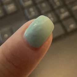 Angel Nails & Bar - Bubbling polish