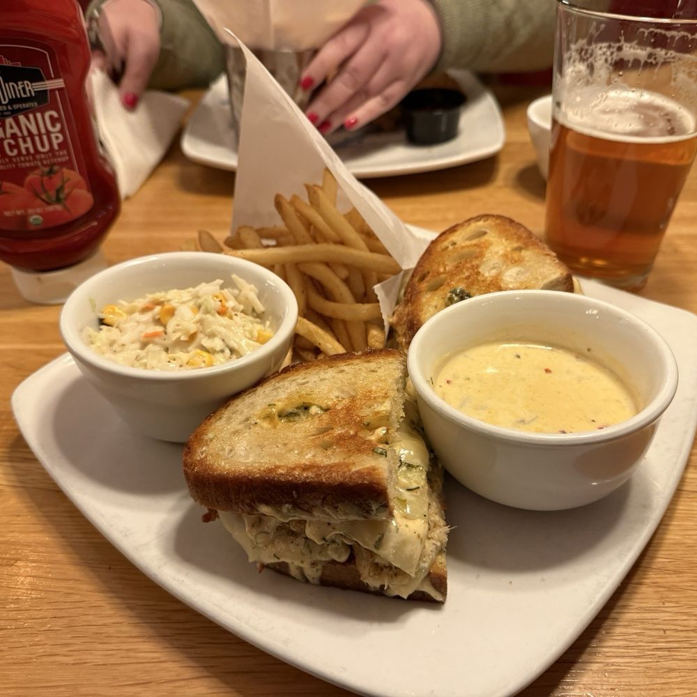 Crab New! Crabcake Melt and Lobster Au Jus  With a Loose Cannon IPA $5 Happy Hour