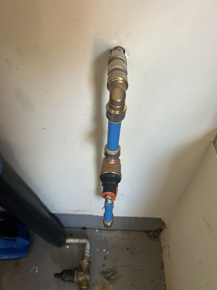 Slide of S&L Residential and Commercial Plumbing