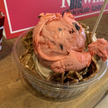 Kilwins Ice Cream - Chocolate - Fudge - Chocolatiers & Shops Near Me - St. Augustine, Florida