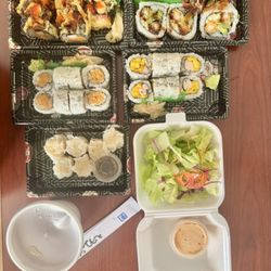 Sukiya Japanese Steakhouse - Sushi combo C (plus shumai and extra roll)