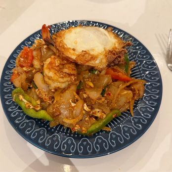 Elephant District - PAD KEE-MAO  with Shrimp - Thai Near Me - Brooklyn, New York
