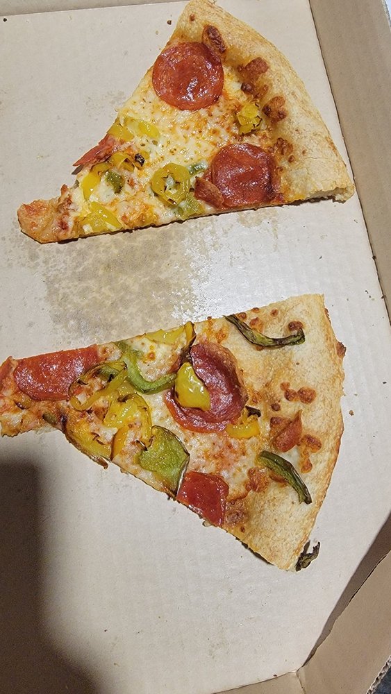 PIZZA HUT Updated September 2024 525 S Lake Rd, Scottsburg, Indiana