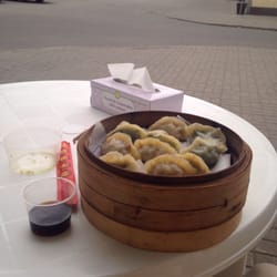 Harbińskie Pierożki - Porcja pierożków na parze
