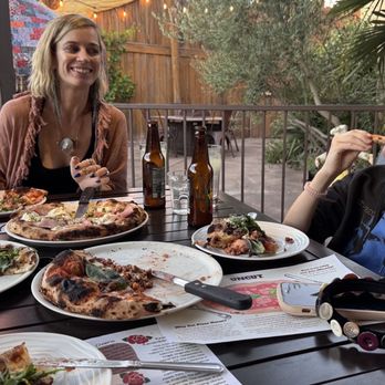 Gerardo's Pizzeria - noms on the patio - Italian Near Me - Sedona, Arizona Gerardo's Pizzeria - noms on the patio - Italian Near Me - Sedona, Arizona