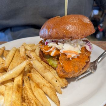 Huckleberry's Breakfast & Lunch - Spicy Bayou Chicken - Cajun/Creole Near Me - Keller, Texas
