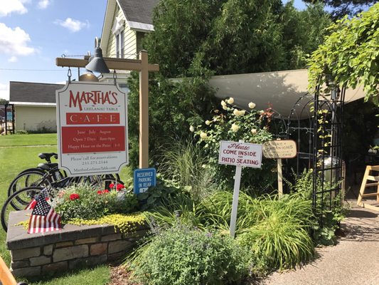 Martha's Leelanau Table by null