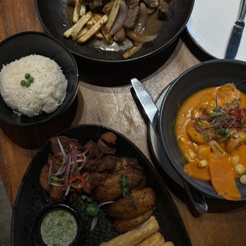 Limón - Lomo Saltado Chicharron de Pollo Chicken Empanadas Jasmine Rice Ceviche de Camarones - Peruvian Near Me - Walnut Creek, California Limón - Lomo Saltado Chicharron de Pollo Chicken Empanadas Jasmine Rice Ceviche de Camarones - Peruvian Near Me - Walnut Creek, California