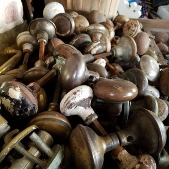 Pickers Paradise - Antiques Near Me - San Antonio, Texas