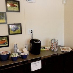 Ridge Auto and Tire - Coffee, tea, water and a snack on us!
