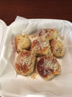 Tino's Pizza by null