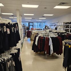 Donald's Uniform Store - West
