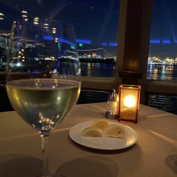 Queensview Steakhouse - View - Steakhouses Near Me - Long Beach, California