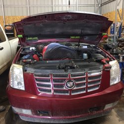 KC Roadside Repair - Pulling the heads off an escalade